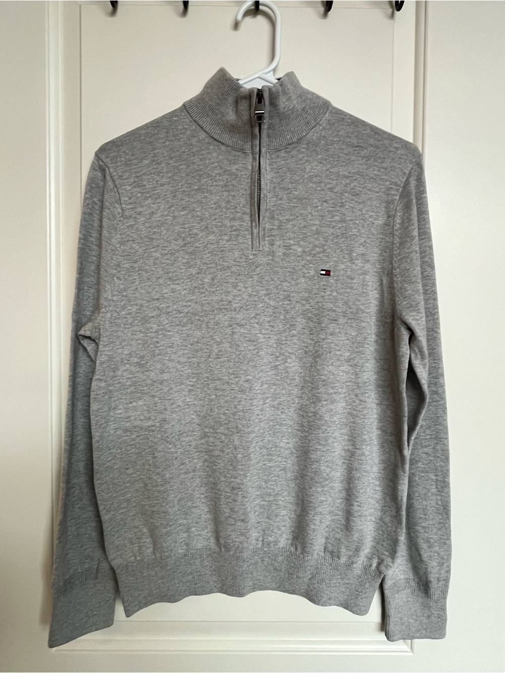 Tommy Hilfiger Light Gray Quarter-Zip Pullover Sweater